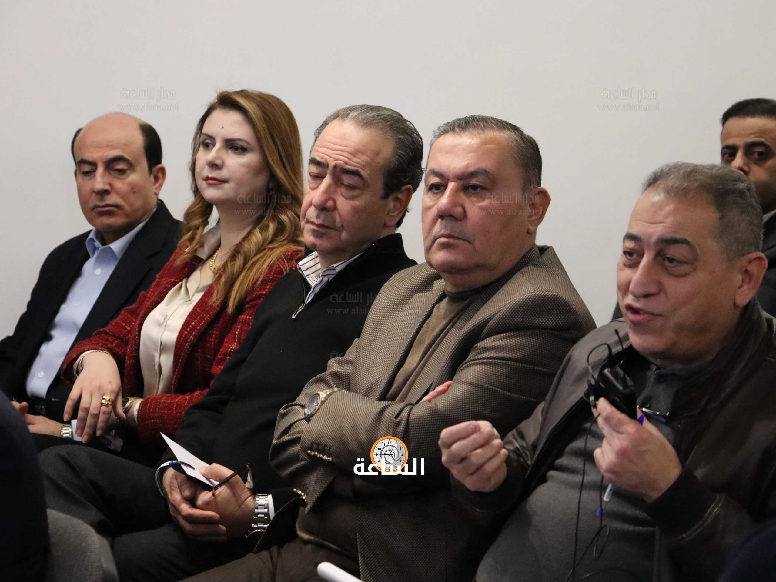 Madar Al-Saa Images 0.8957565883037834