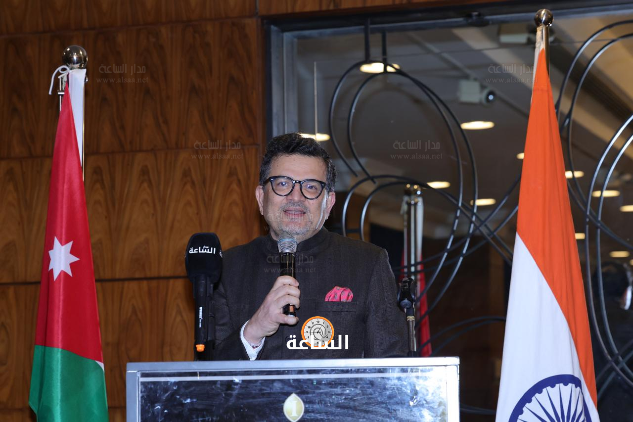 Madar Al-Saa Images 0.03345199615143746