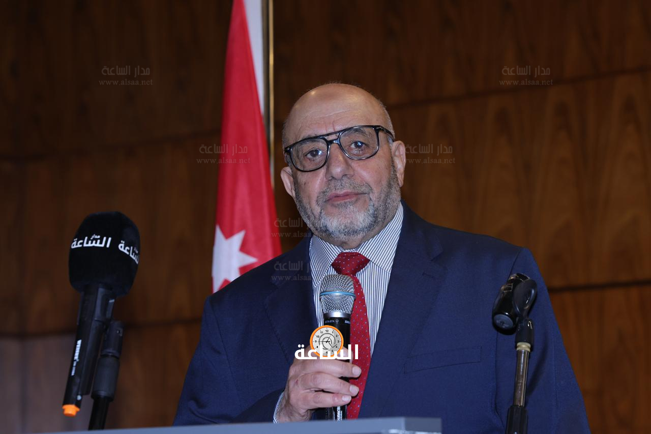 Madar Al-Saa Images 0.8817816044808153