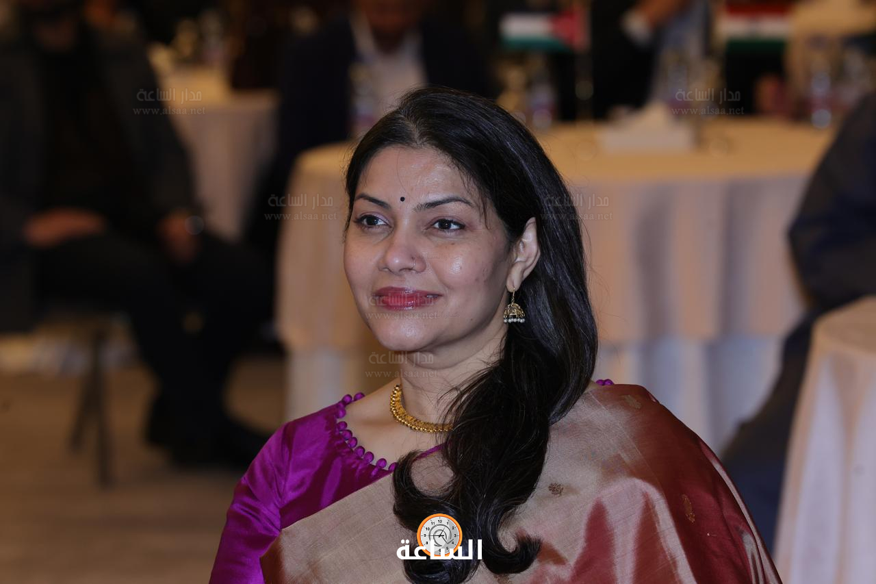 Madar Al-Saa Images 0.7451854348811165