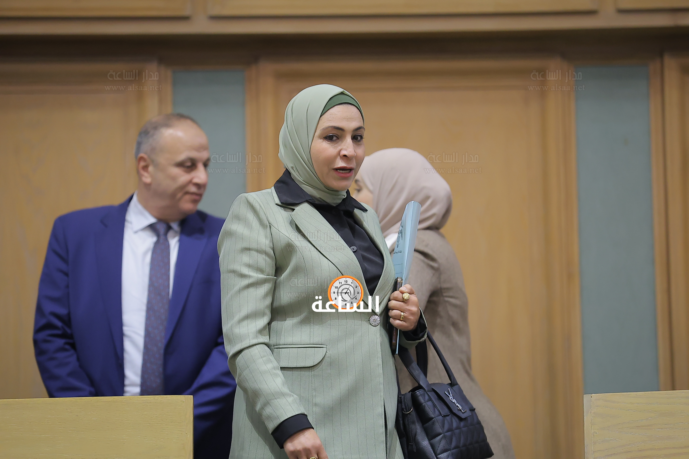 Madar Al-Saa Images 0.6773670332997003