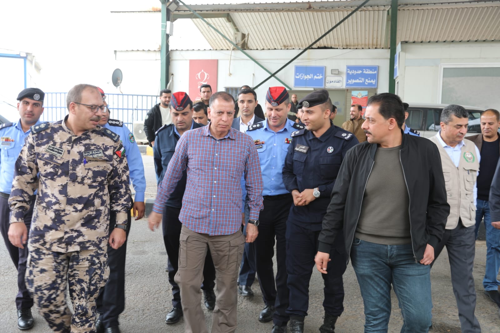 Madar Al-Saa Images 0.9303735089920884