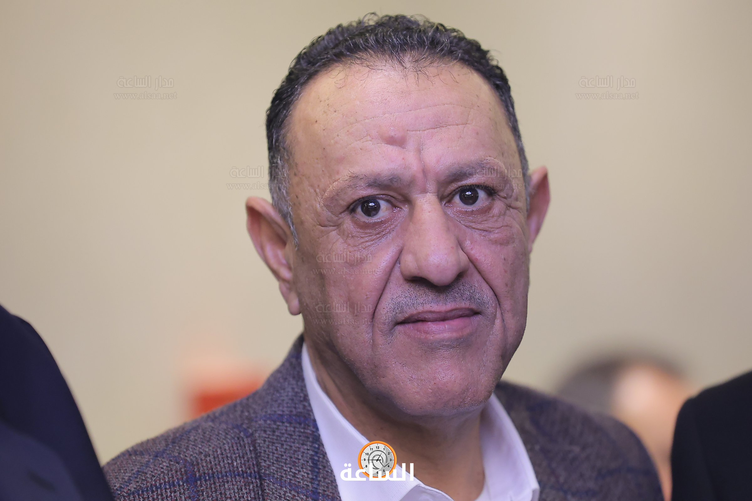 Madar Al-Saa Images 0.5170177870403405