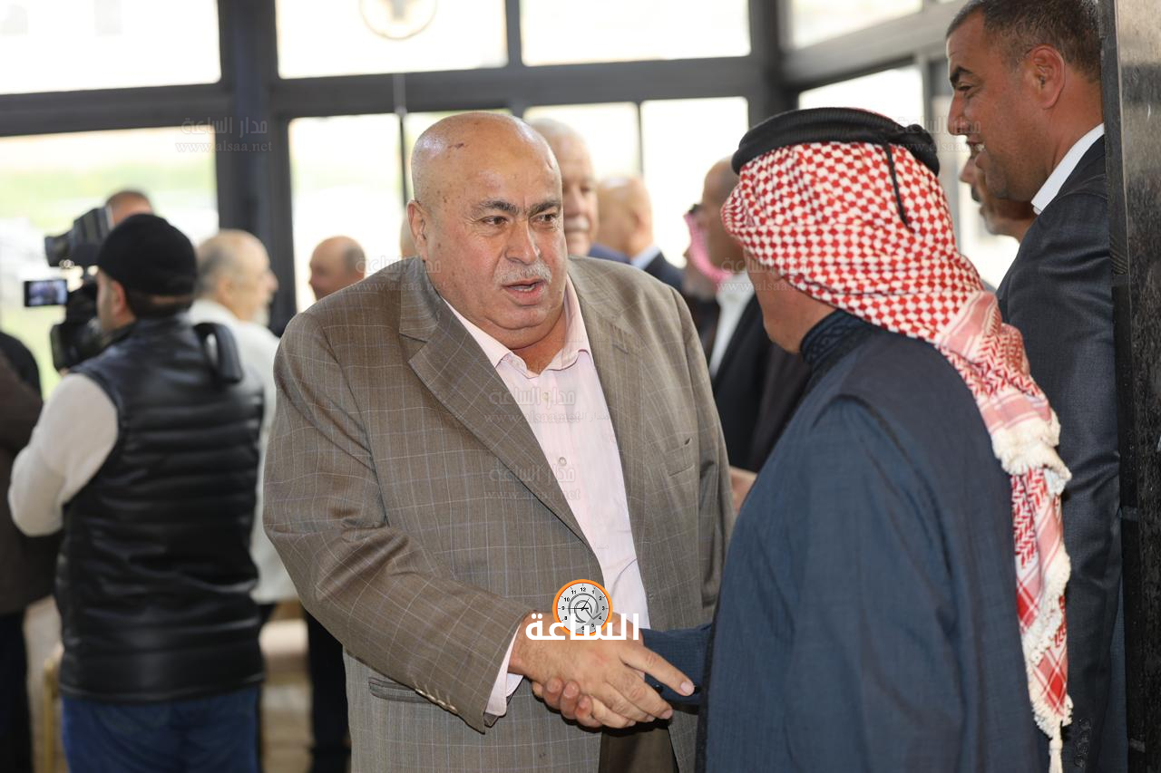 Madar Al-Saa Images 0.41067582656688384