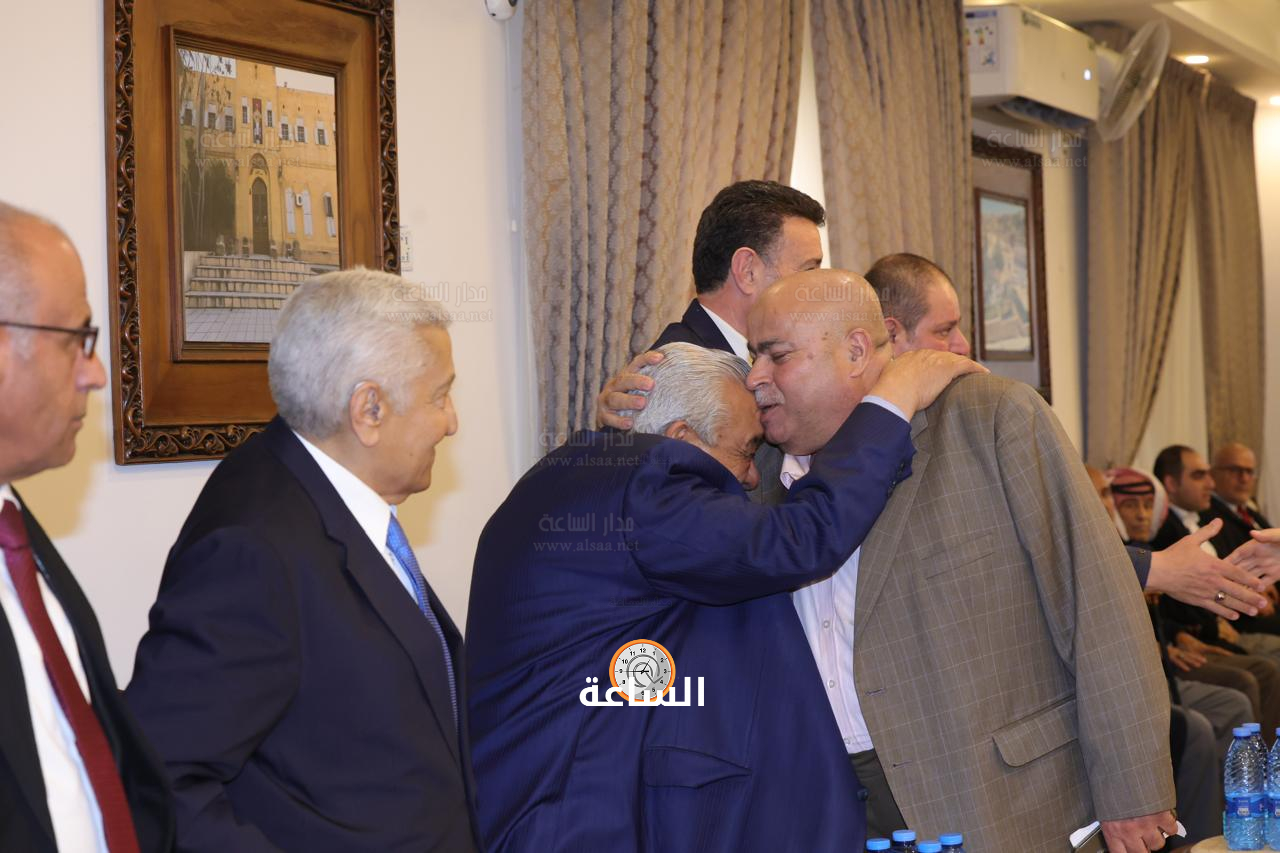 Madar Al-Saa Images 0.22101022547617966