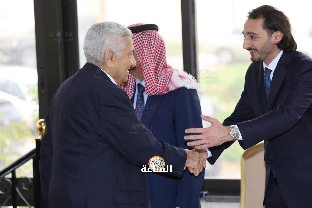 Madar Al-Saa Images 0.250638406632714