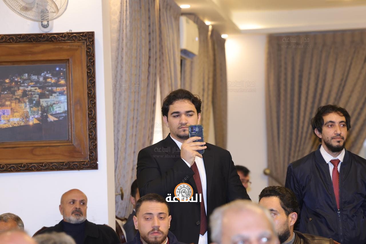 Madar Al-Saa Images 0.7003469752219896