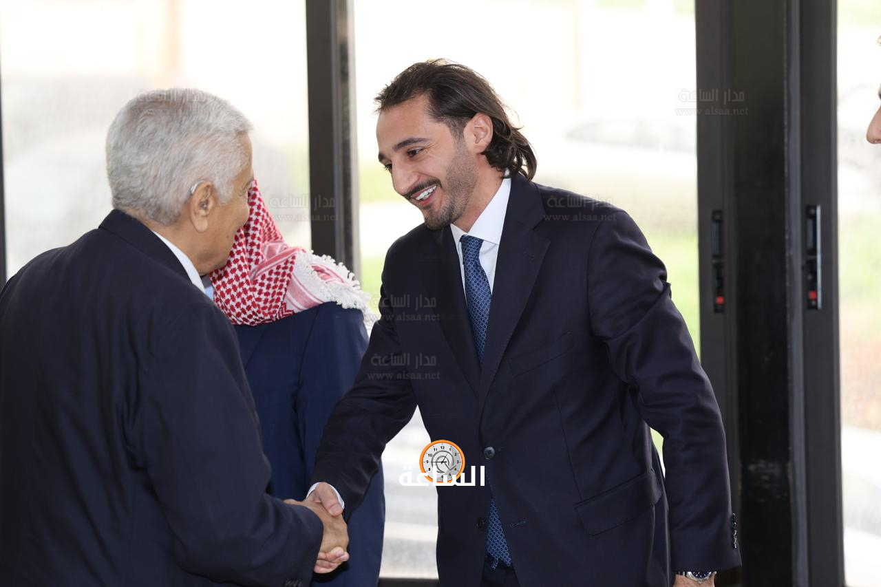 Madar Al-Saa Images 0.9065787766033359