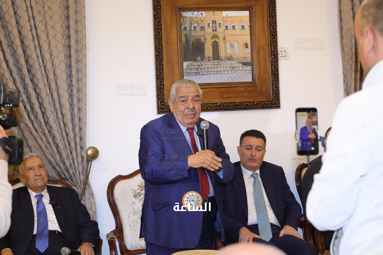 Madar Al-Saa Images 0.7434018608044929