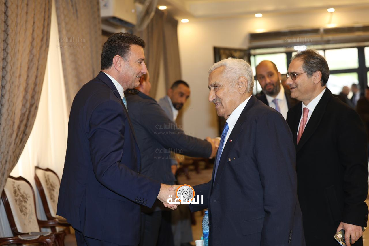 Madar Al-Saa Images 0.12498785869735973