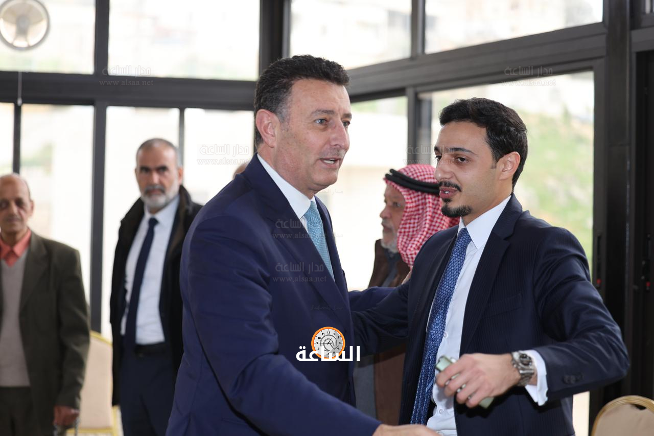 Madar Al-Saa Images 0.5289599364852124