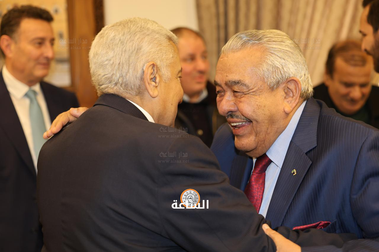 Madar Al-Saa Images 0.7926157336508199