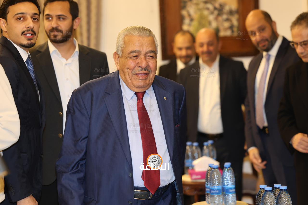 Madar Al-Saa Images 0.17824402904476566