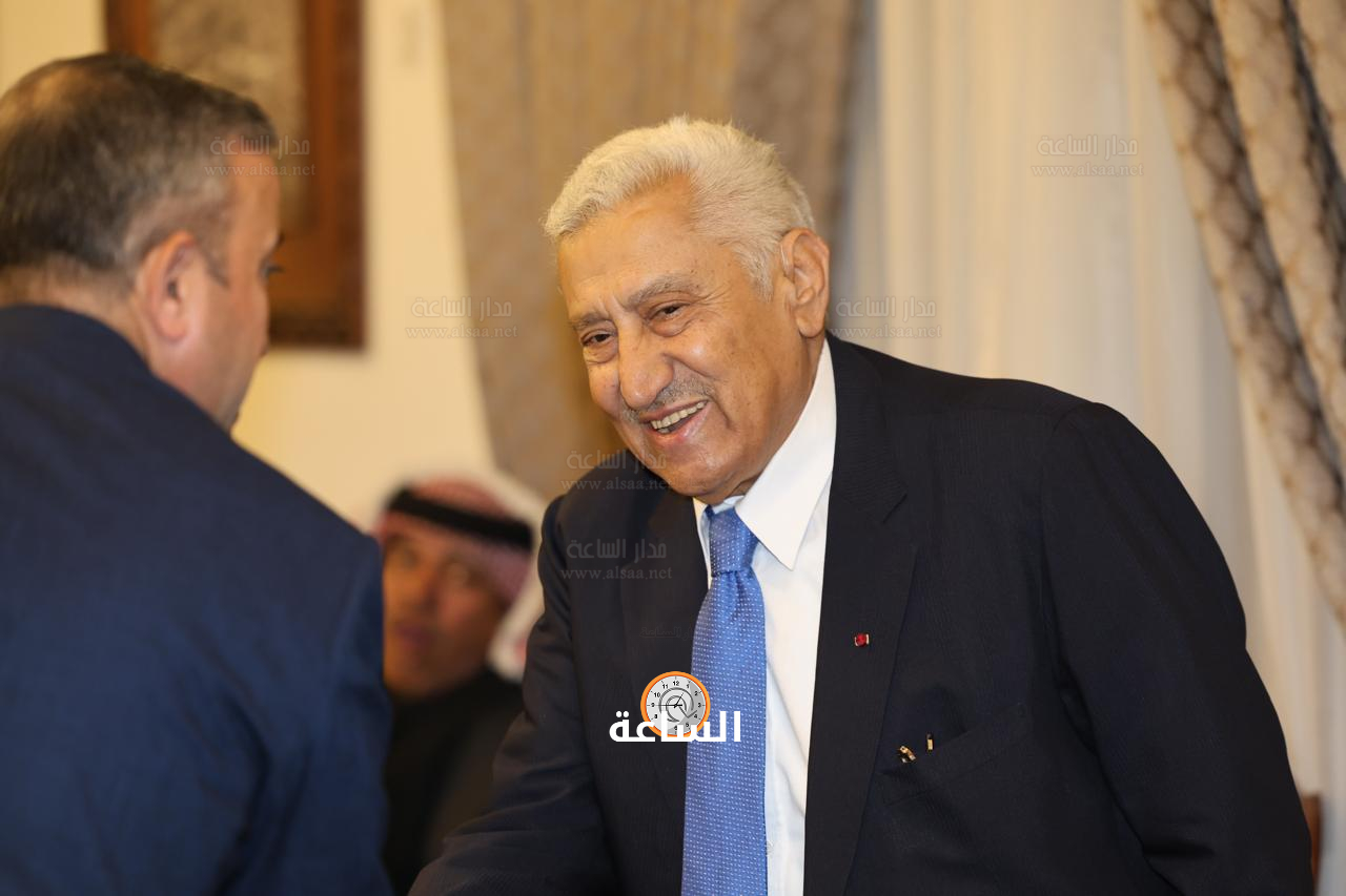 Madar Al-Saa Images 0.932657860098611