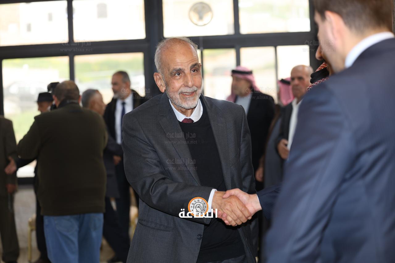 Madar Al-Saa Images 0.9606349344451516