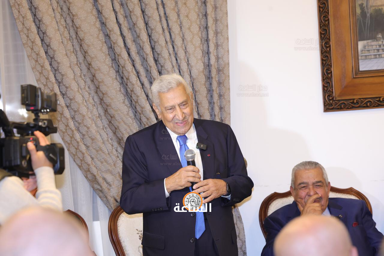 Madar Al-Saa Images 0.07059985301822913