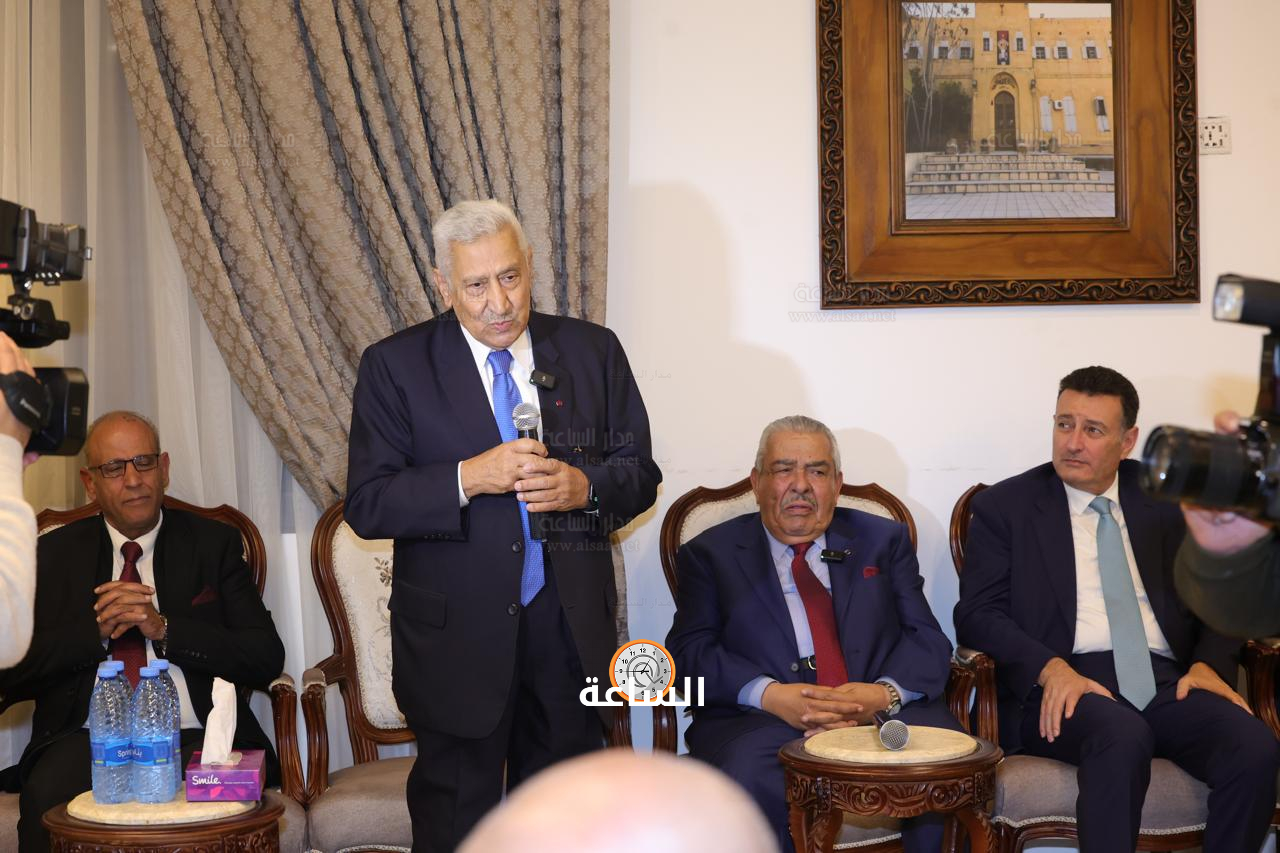 Madar Al-Saa Images 0.44202548338122694