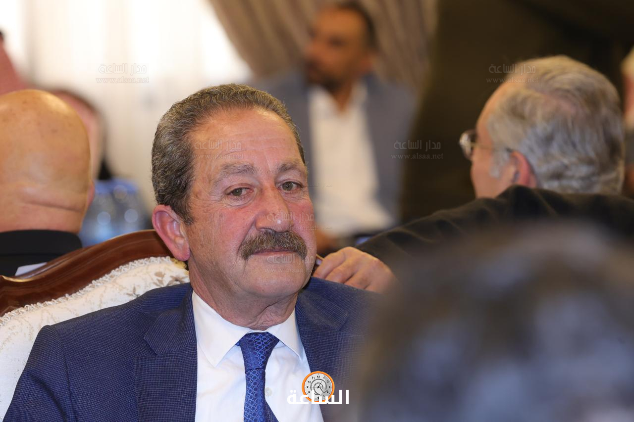 Madar Al-Saa Images 0.24120396911054742