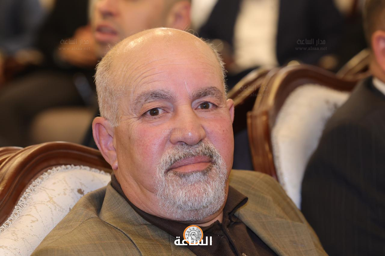 Madar Al-Saa Images 0.18568794368179897