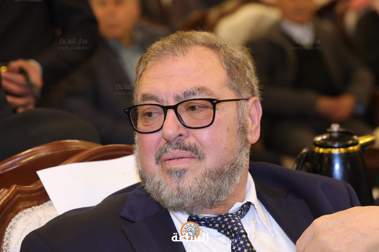 Madar Al-Saa Images 0.08053719258773873