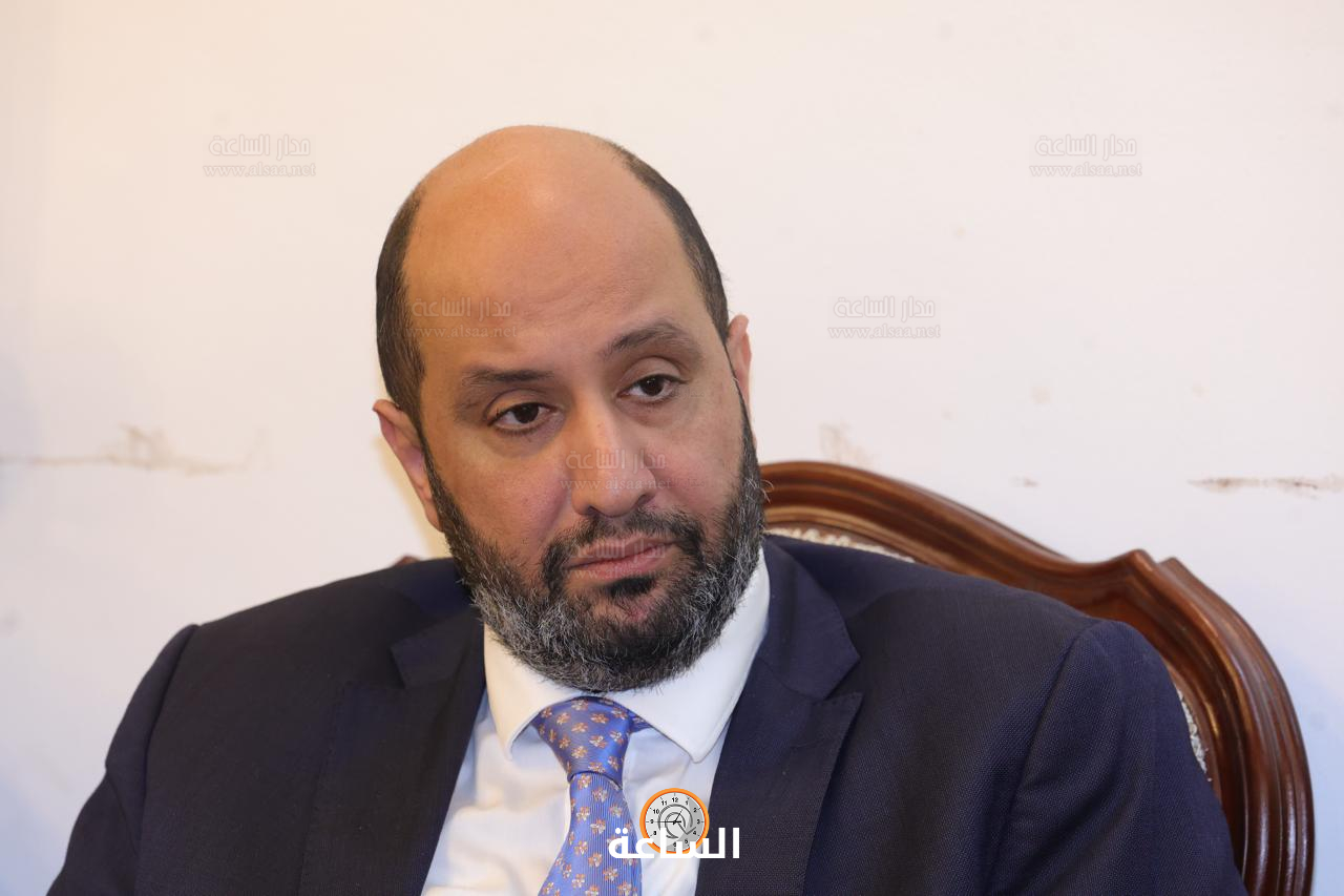 Madar Al-Saa Images 0.7032996357246242