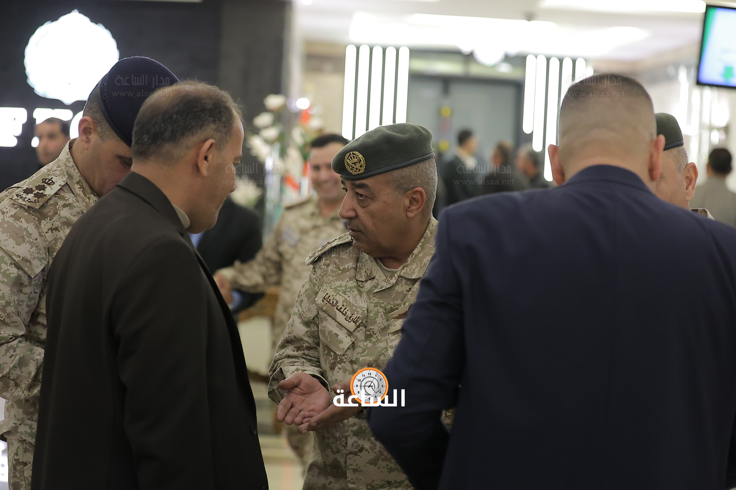 Madar Al-Saa Images 0.9978816309319102