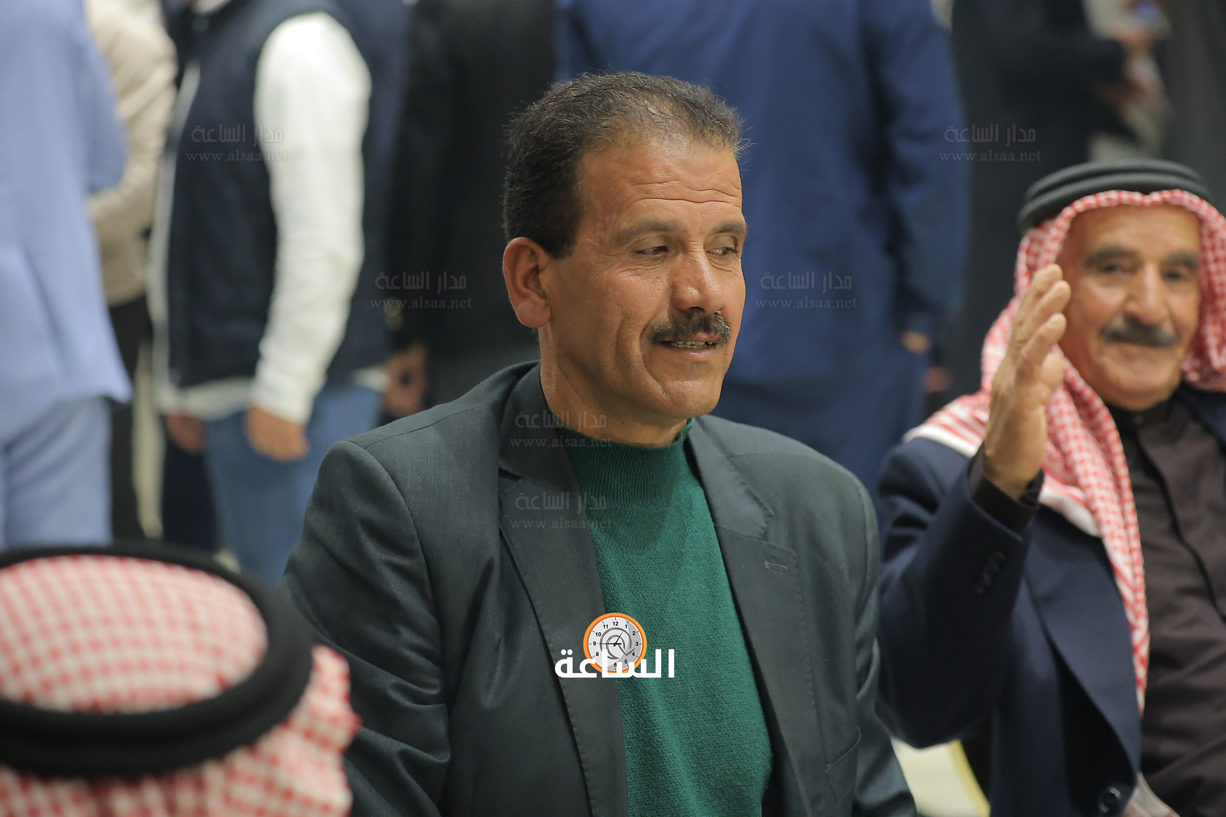 Madar Al-Saa Images 0.9480145469314843