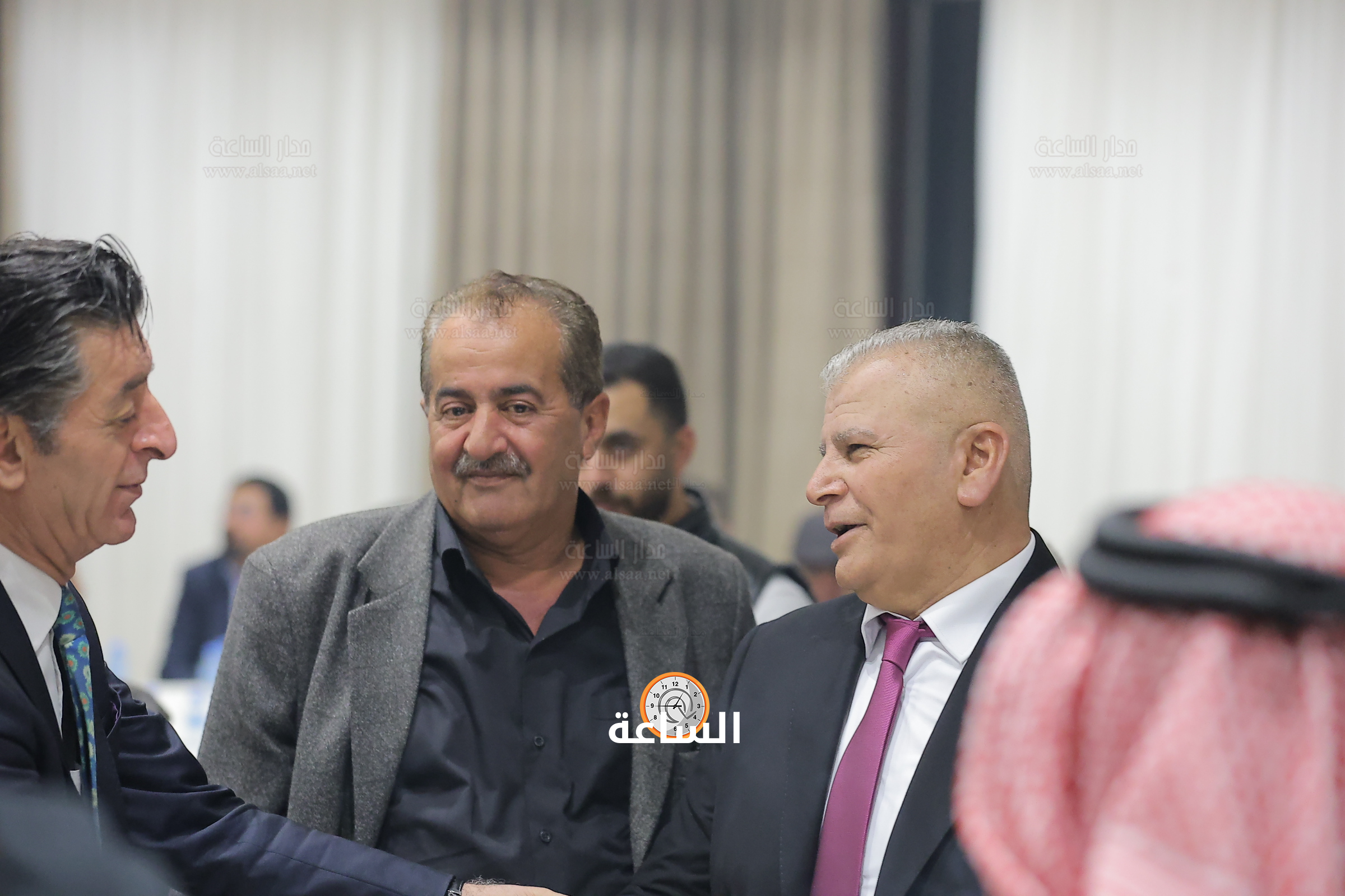 Madar Al-Saa Images 0.5343949405617678