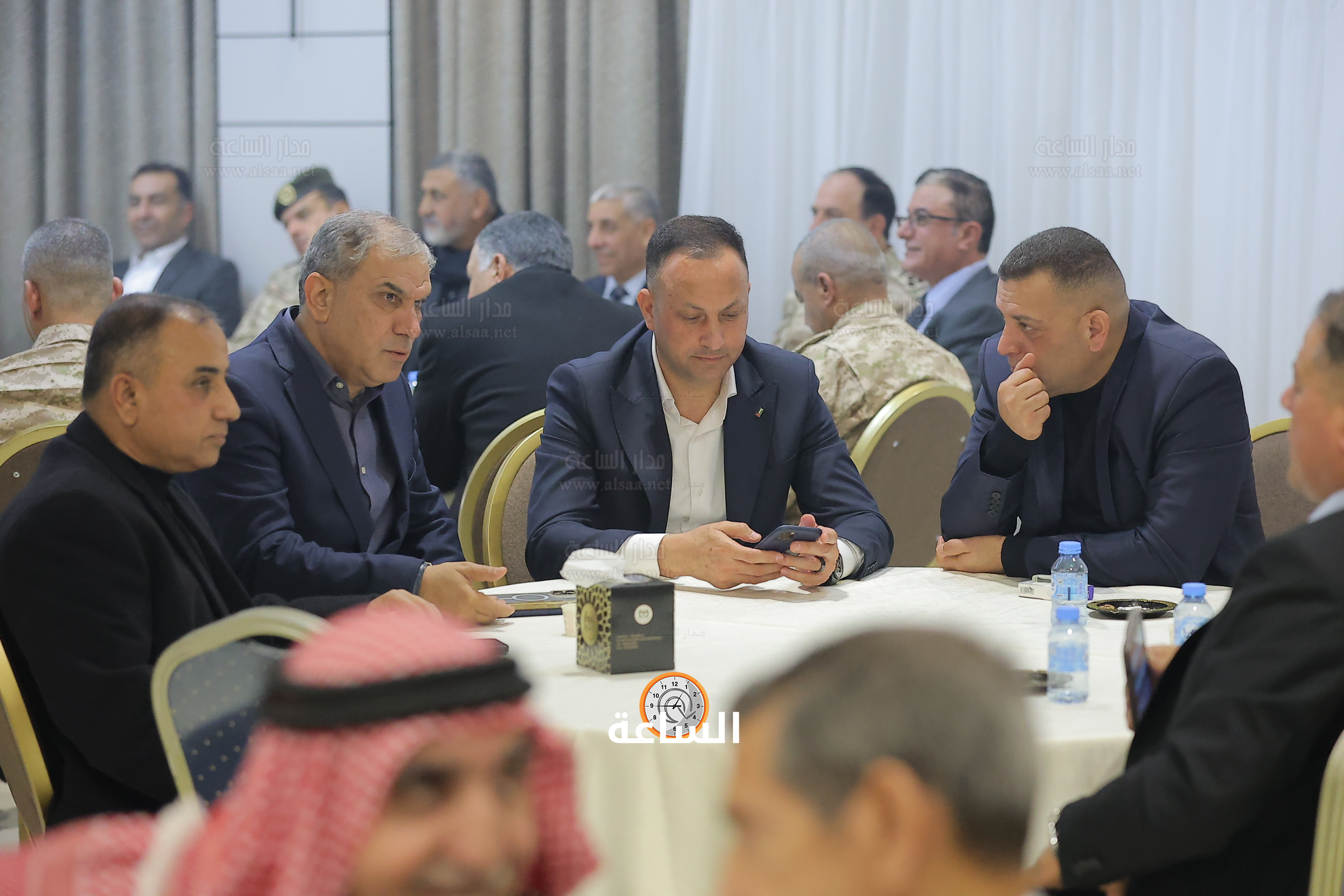 Madar Al-Saa Images 0.8126704832181896