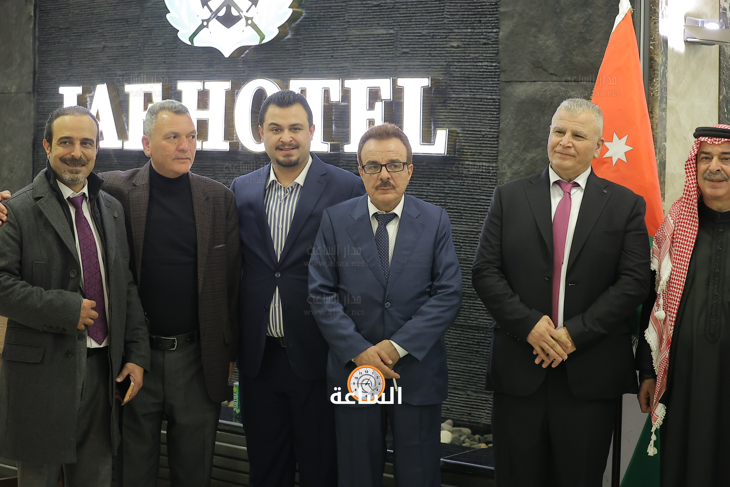 Madar Al-Saa Images 0.15963750410176736