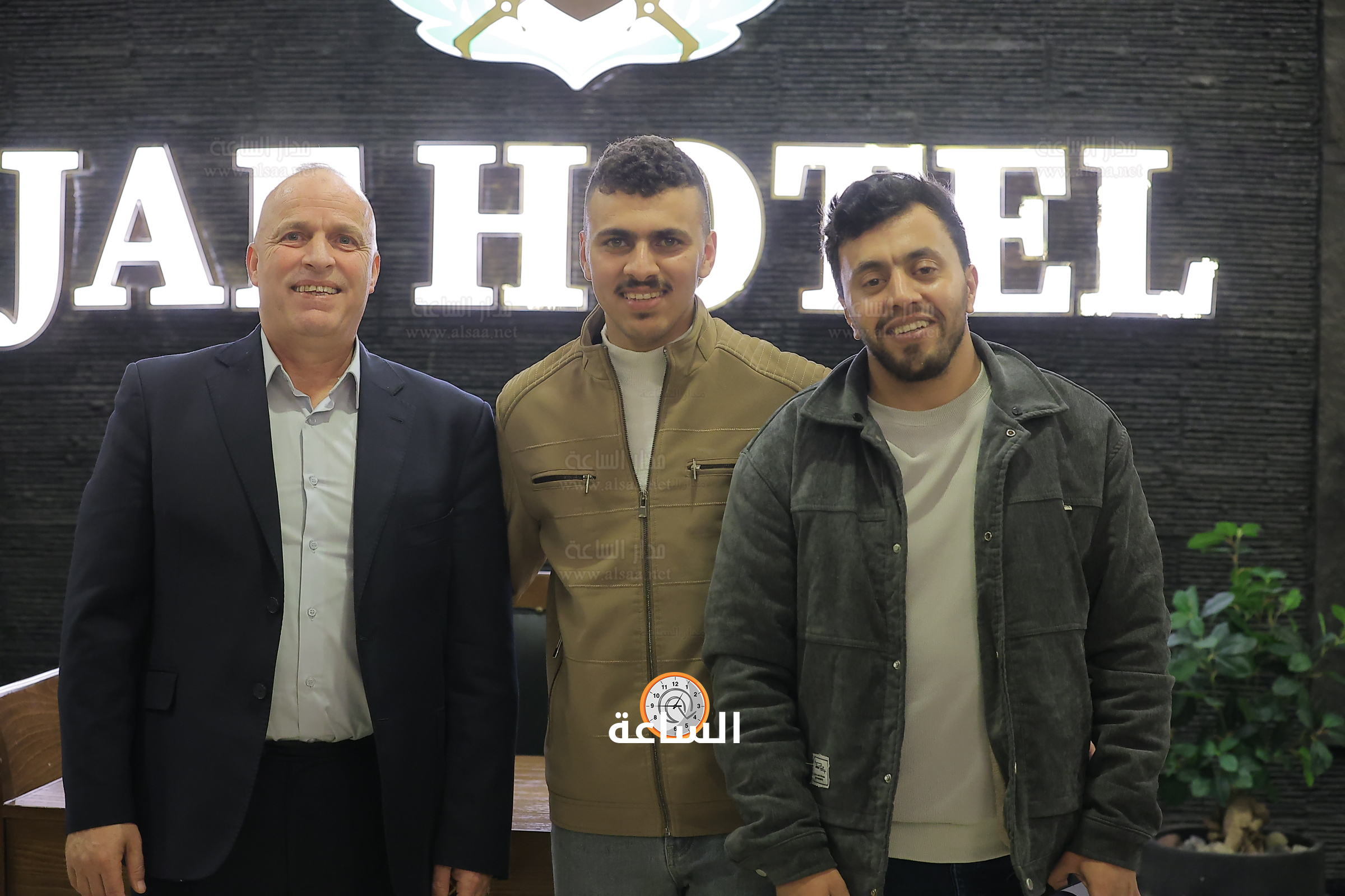 Madar Al-Saa Images 0.3181756515188199