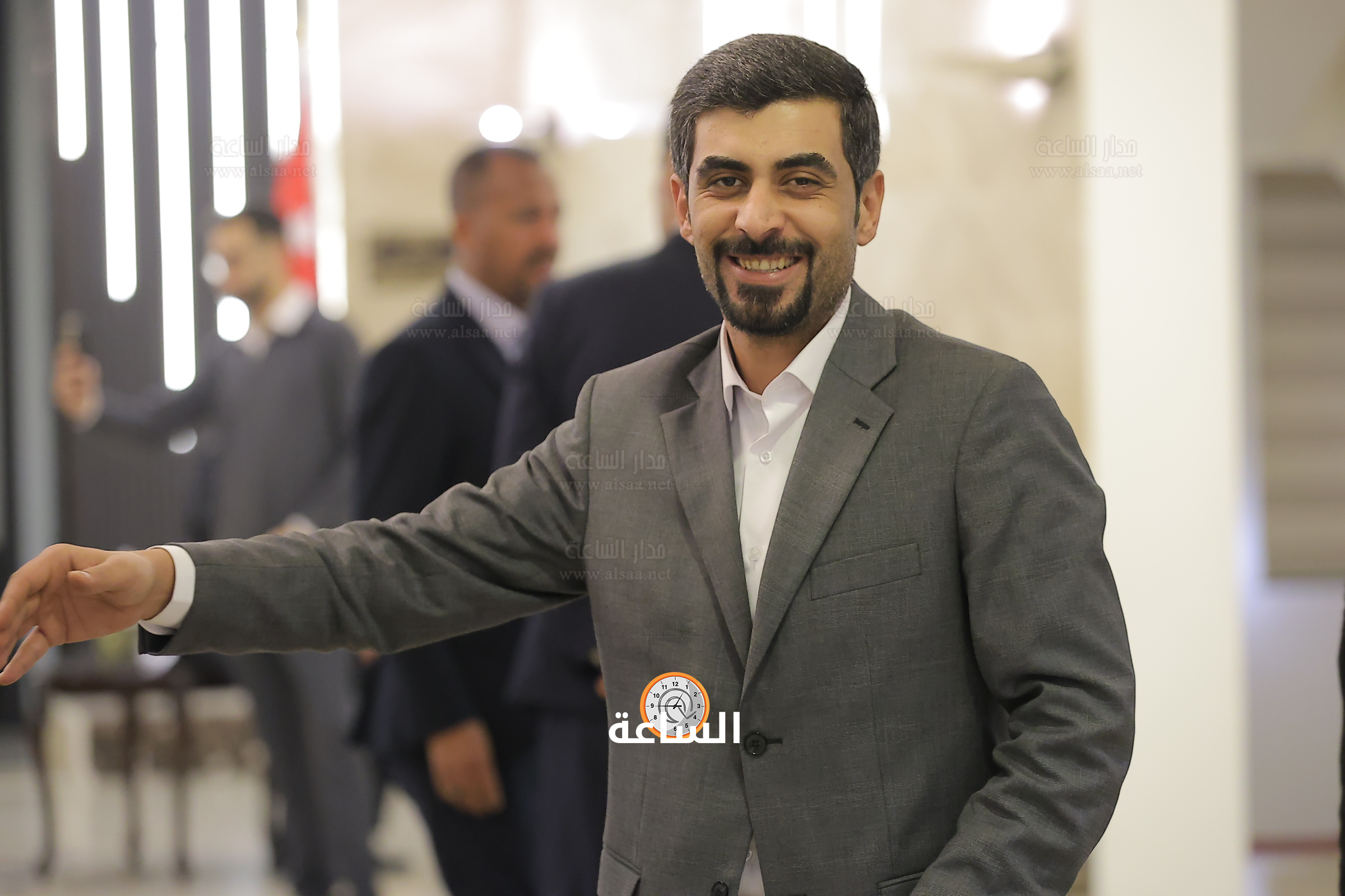 Madar Al-Saa Images 0.41028144511733977