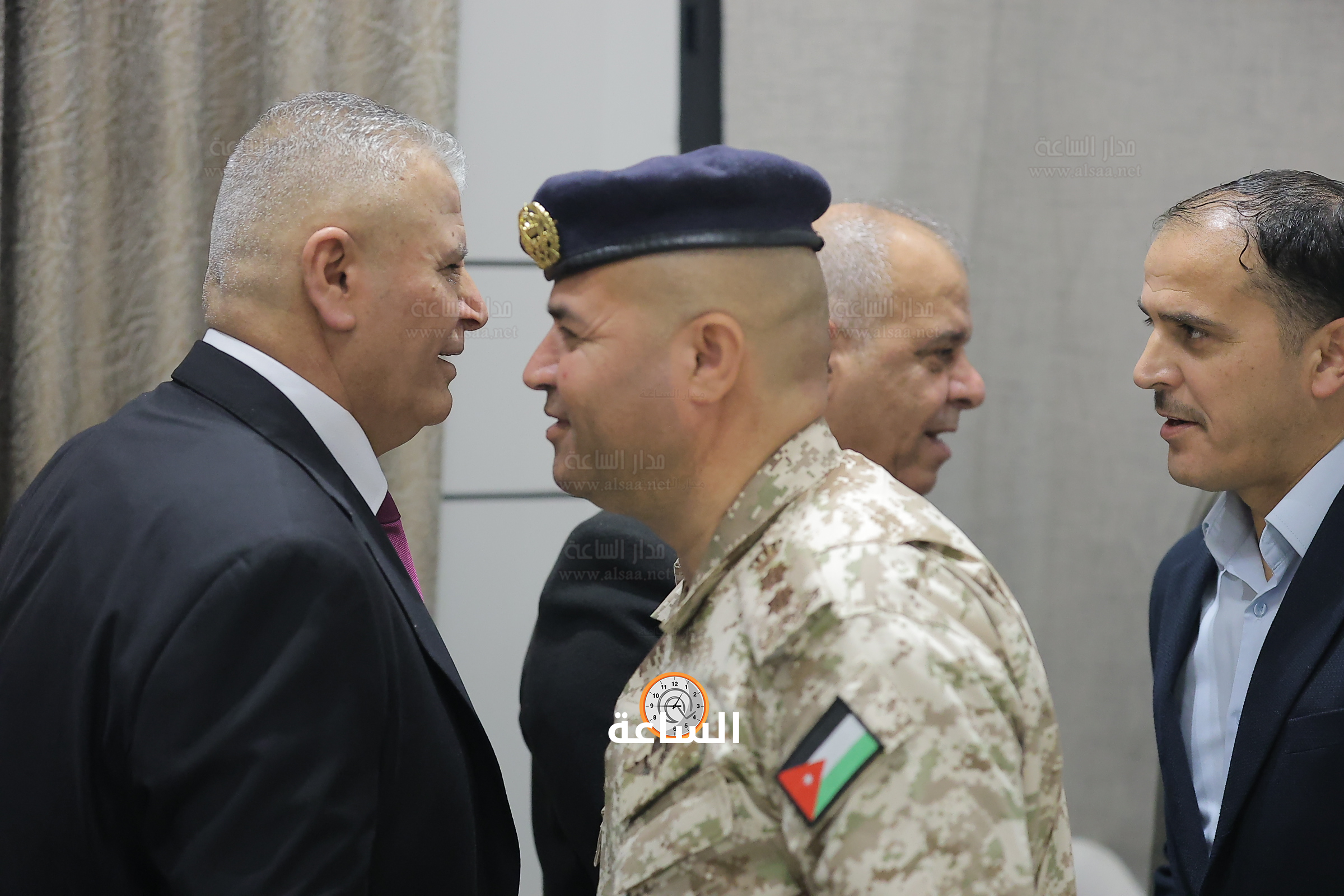 Madar Al-Saa Images 0.1338901592688515