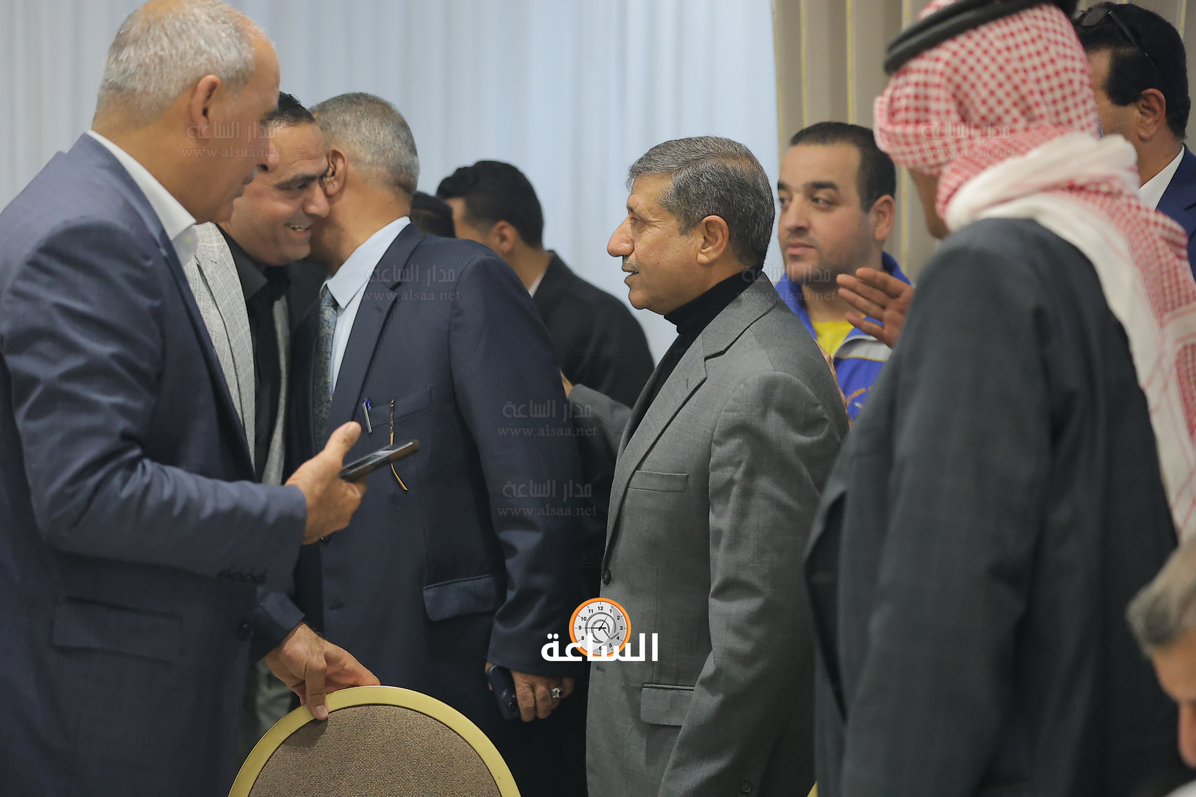 Madar Al-Saa Images 0.8611117237364314