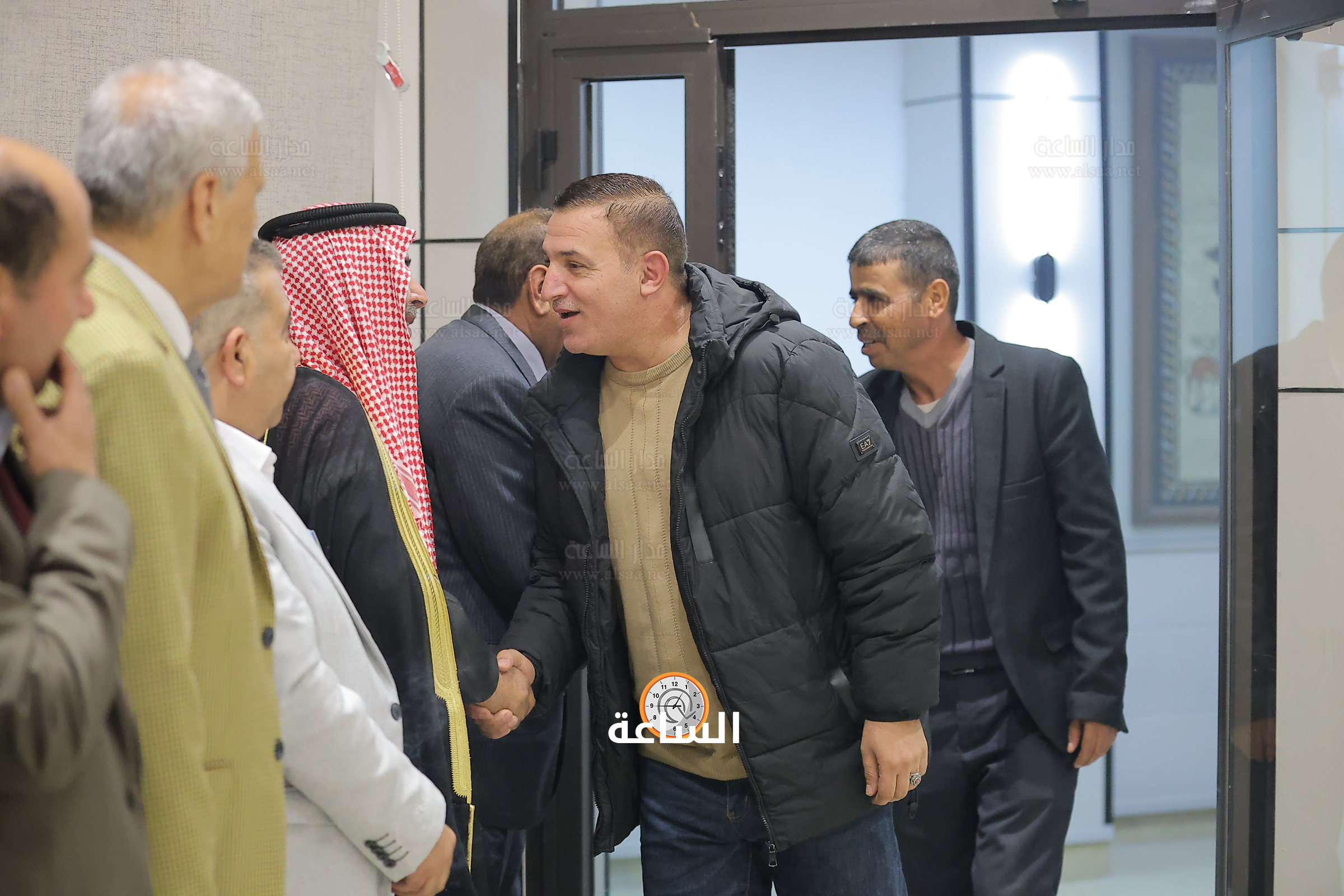 Madar Al-Saa Images 0.38075361737364366