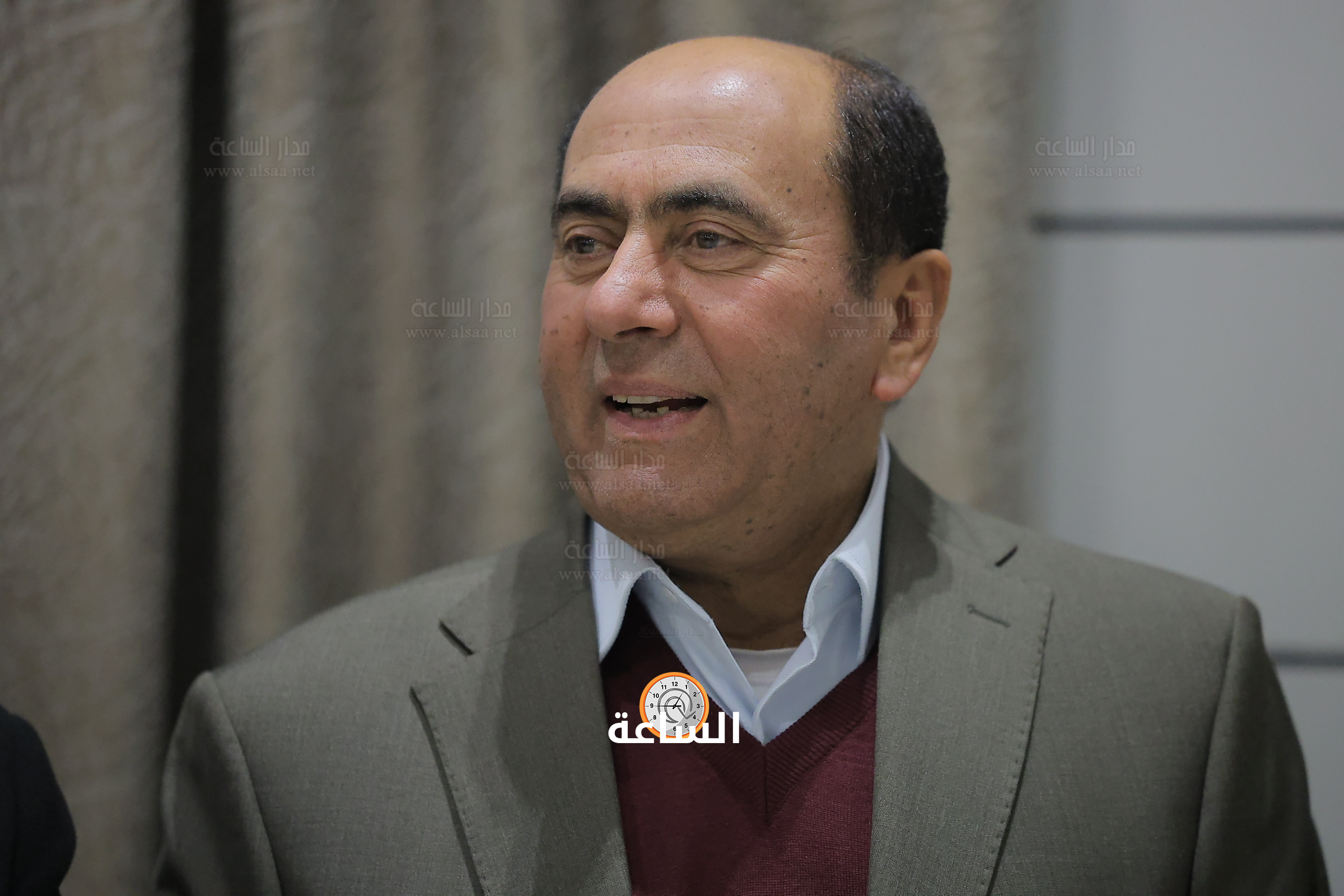 Madar Al-Saa Images 0.9516921624125814