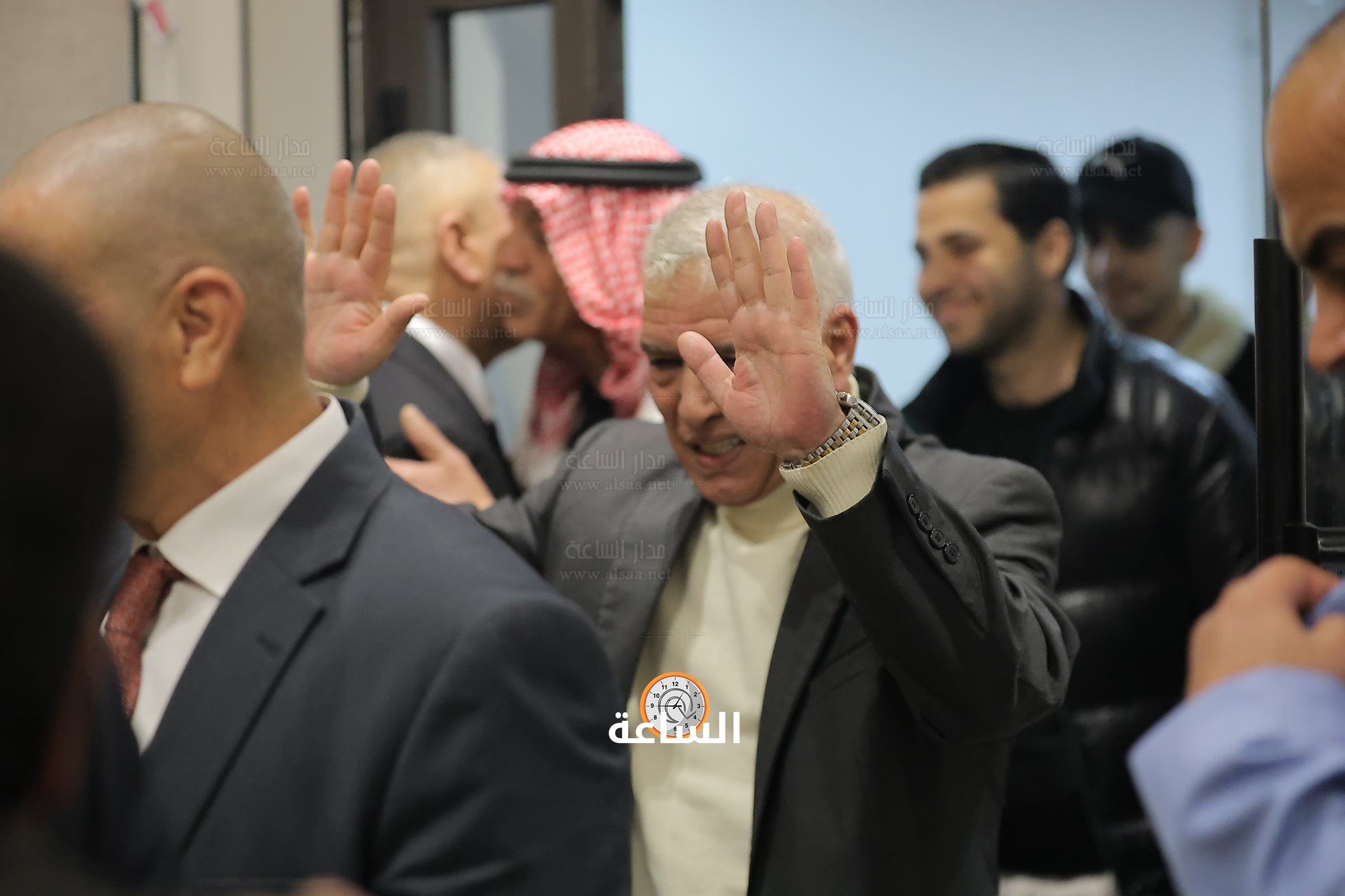 Madar Al-Saa Images 0.7796473412745205