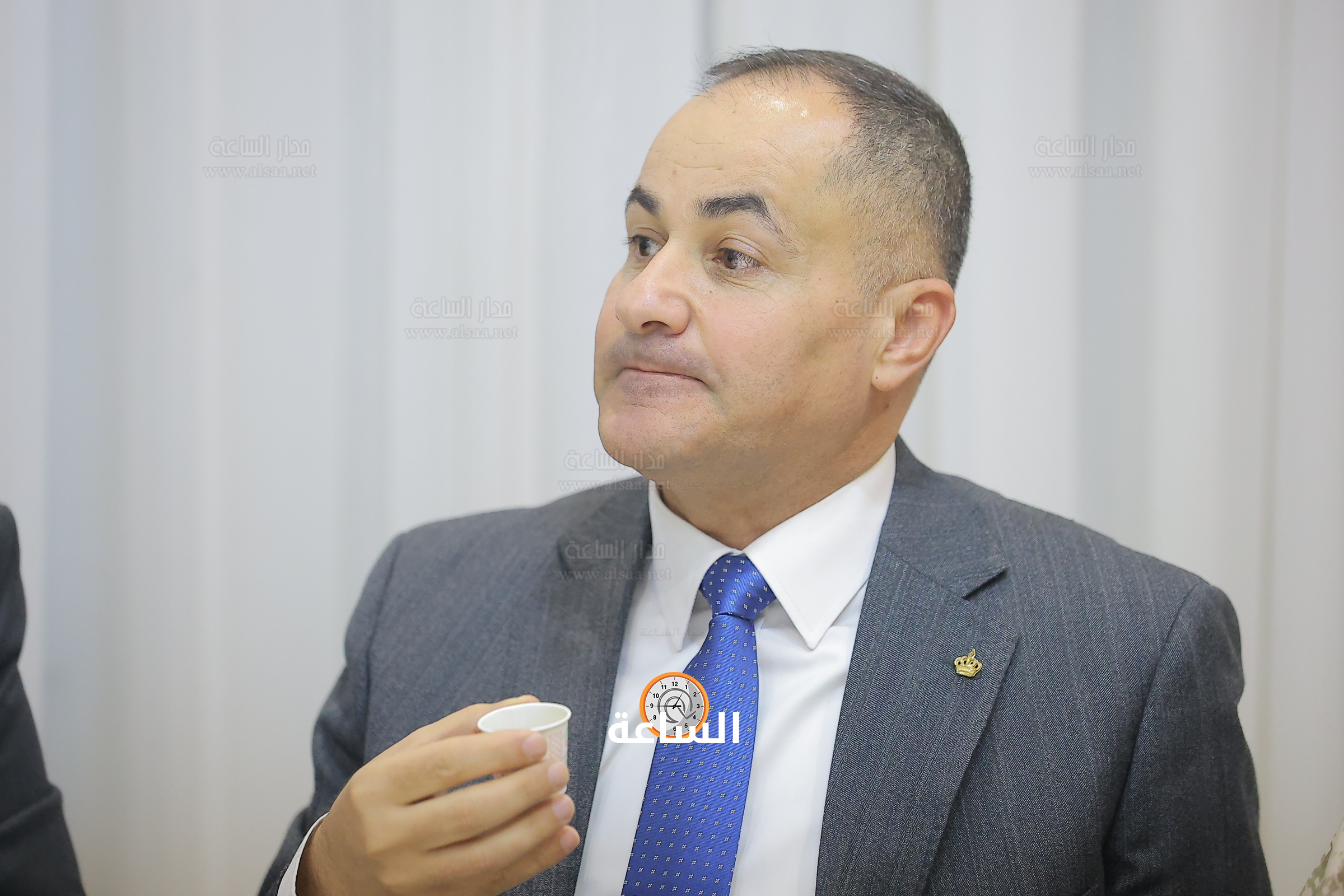 Madar Al-Saa Images 0.8308448551390268