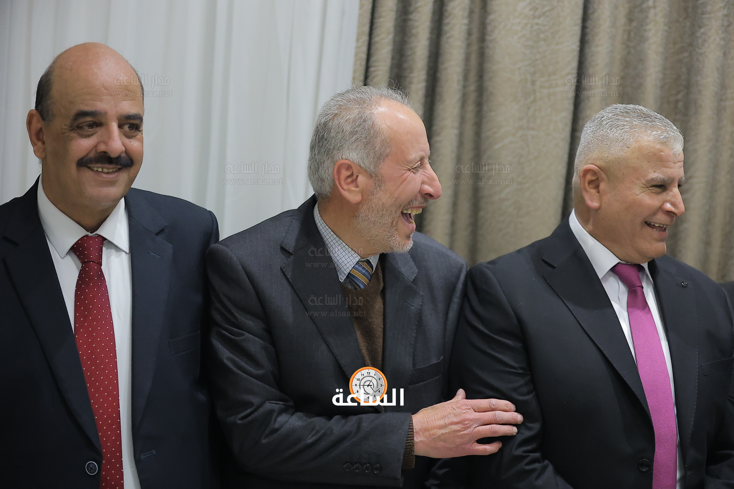 Madar Al-Saa Images 0.09296827625996817