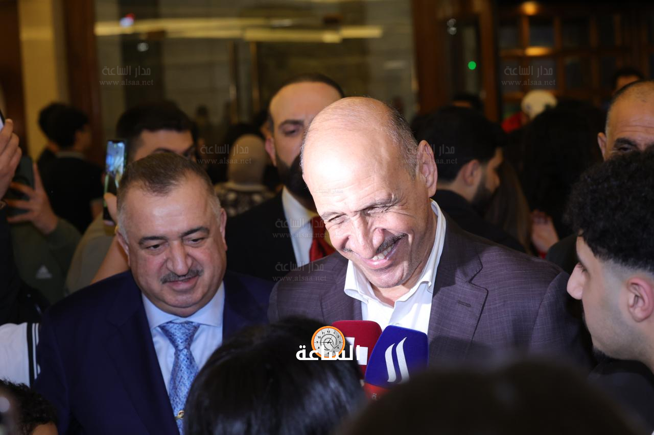 Madar Al-Saa Images 0.5247879730220635