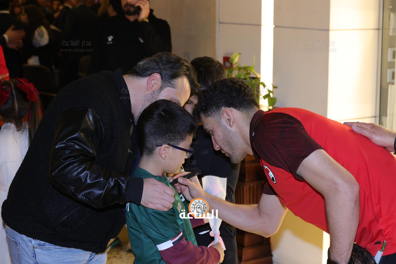 Madar Al-Saa Images 0.5750152420162332