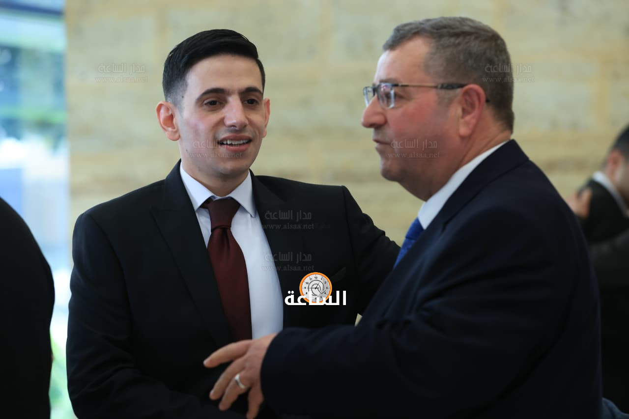 Madar Al-Saa Images 0.055954602336640624