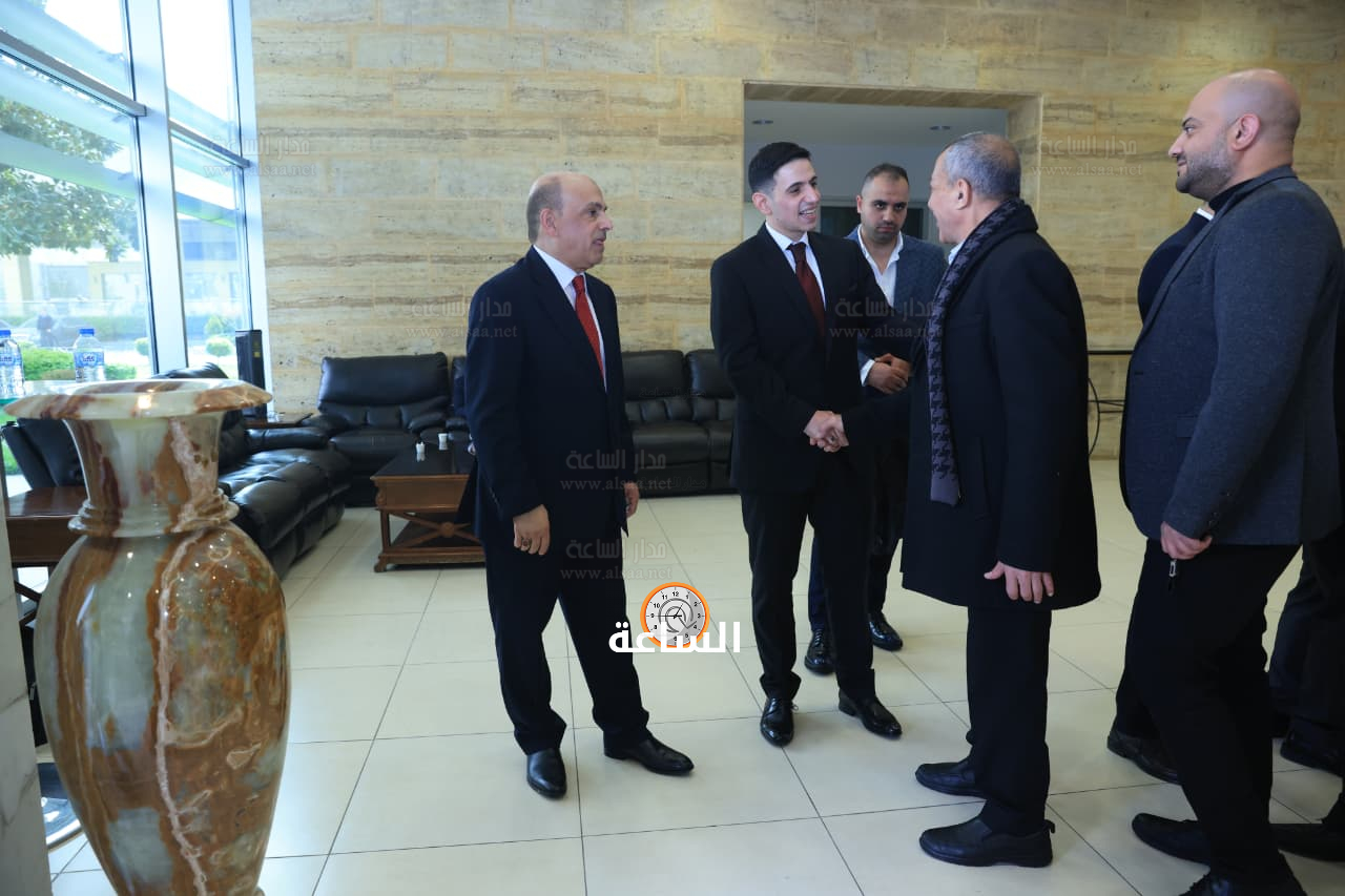 Madar Al-Saa Images 0.0208829961496807