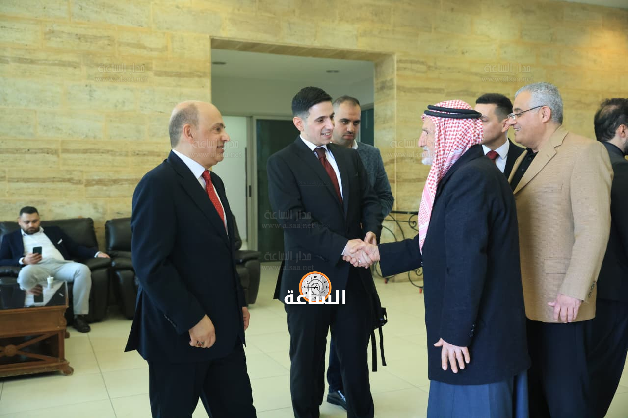 Madar Al-Saa Images 0.23320297854890615