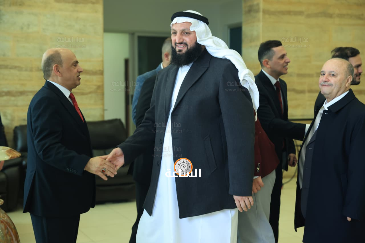 Madar Al-Saa Images 0.10355502213915846