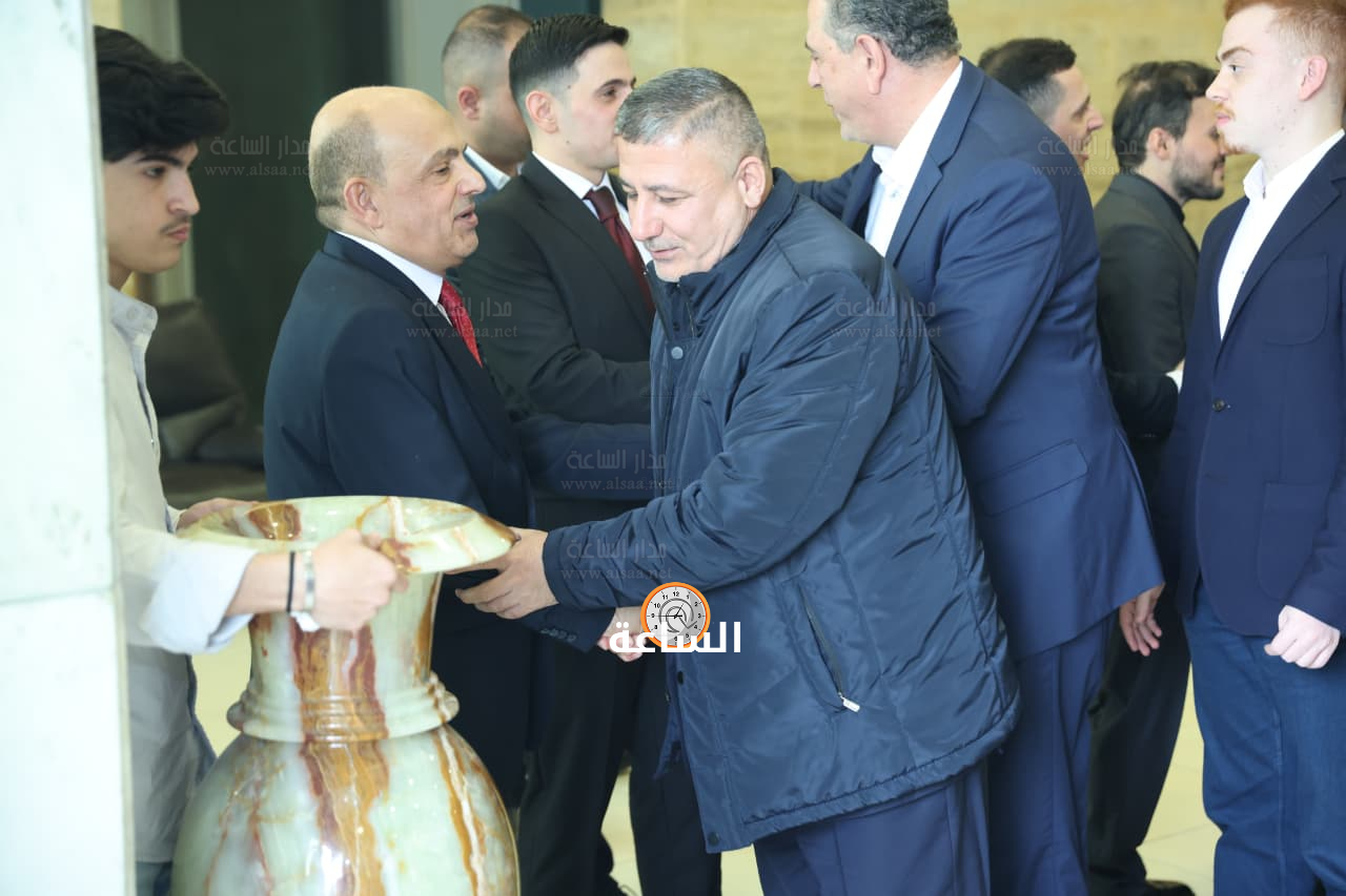 Madar Al-Saa Images 0.4796699603136465