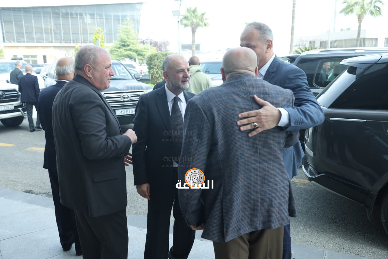 Madar Al-Saa Images 0.15007278013886438