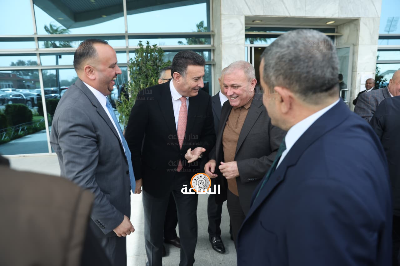 Madar Al-Saa Images 0.10791110847523833