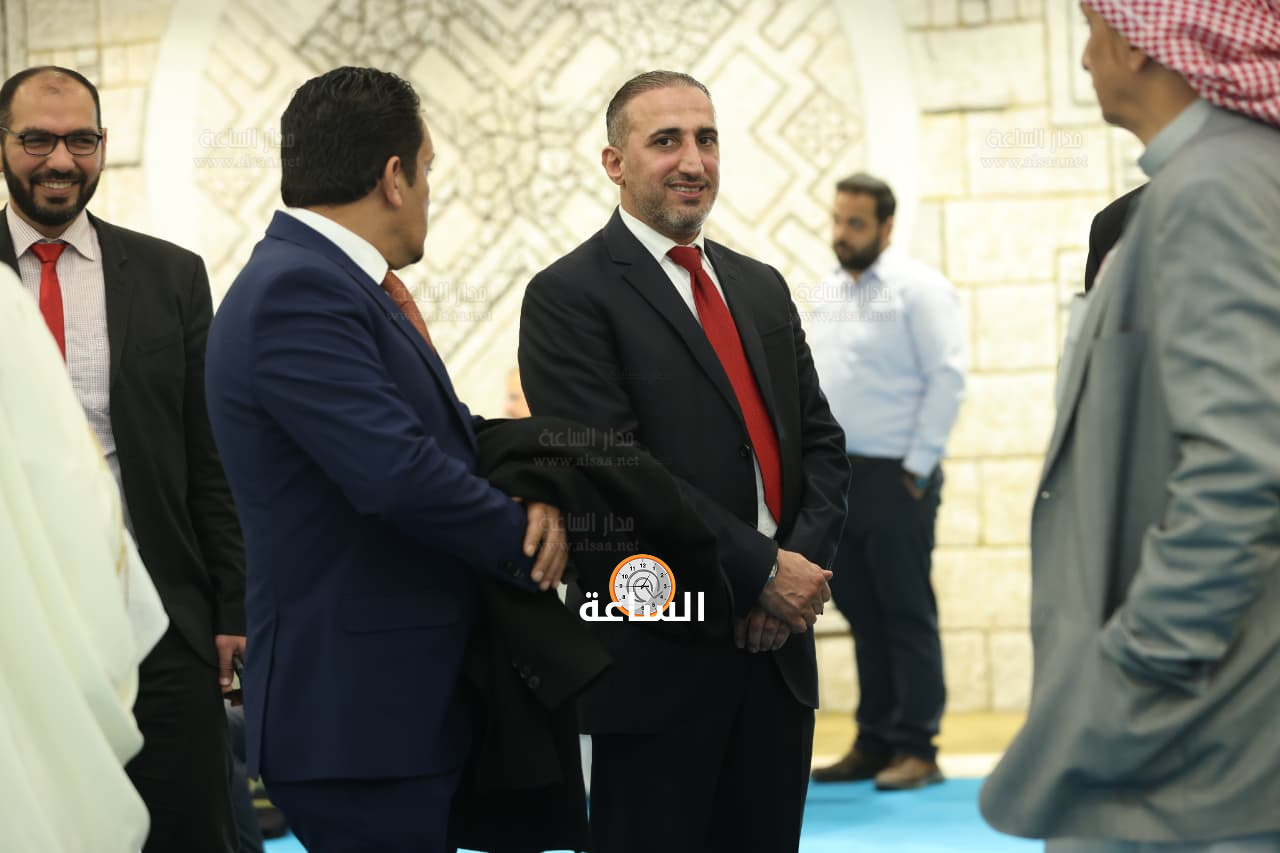 Madar Al-Saa Images 0.8163294929781181