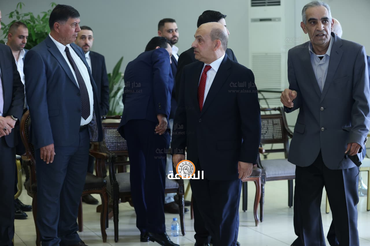 Madar Al-Saa Images 0.15943935774127127